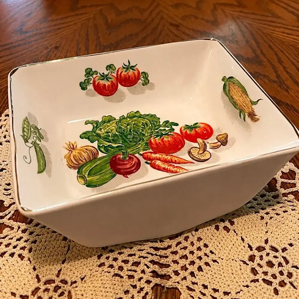Vintage Norsk Flint Egersund Porcelain Dish with Vegetable Design (1950s)